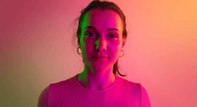 orange_light_girl